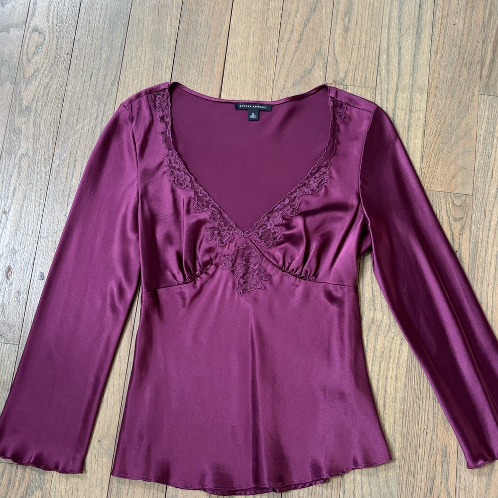 Banana Republic Purple Satin and Lace Long Sleeve